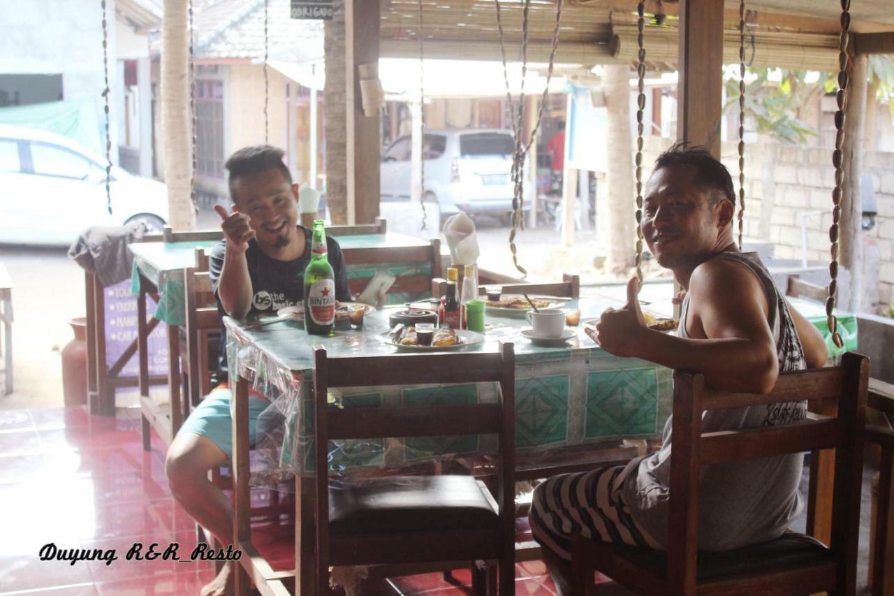 Duyung Rooms & Resto Gerupuk Bumbang Eksteriør bilde